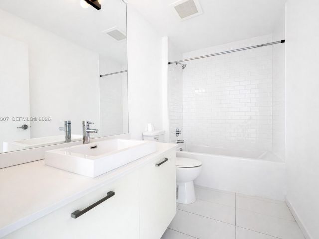 Apartment for rent  Unit #3007 - photo 7467767