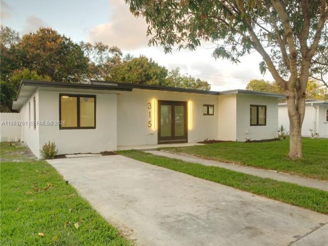 Home for sale at 315 NW 127th St - photo 7515160