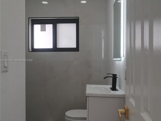 Home for sale at 315 NW 127th St - photo 7515177