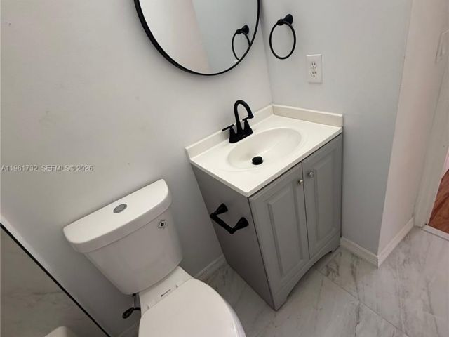 Home for rent at 764 SW 106th Ave 1909 - photo 7455129