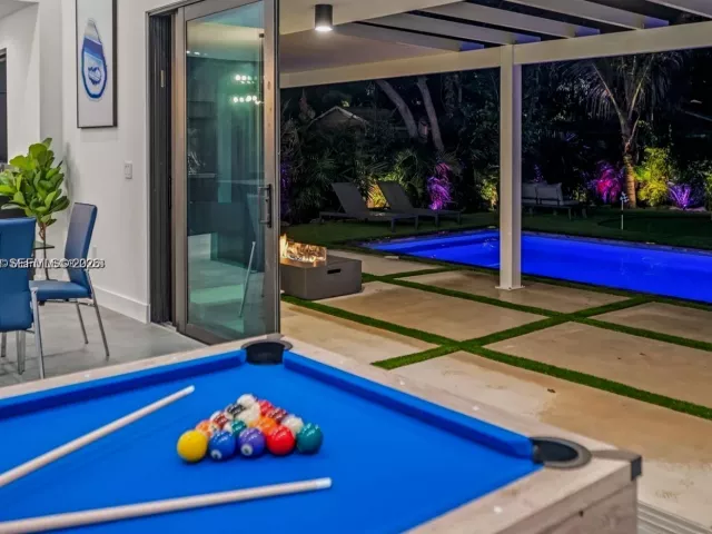 5-bedroom home for rent in Miami - 155 NW 51st St 0 - MondialRealty