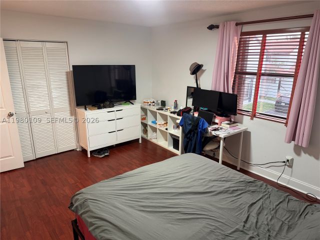 3-bedroom home for sale in Miami - 15202 SW 46th Ln C-75 - MondialRealty