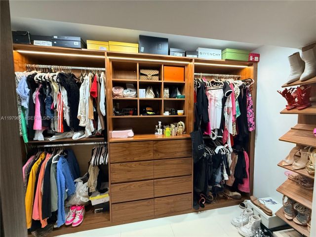 Apartment for rent  Unit #635 - photo 7503959