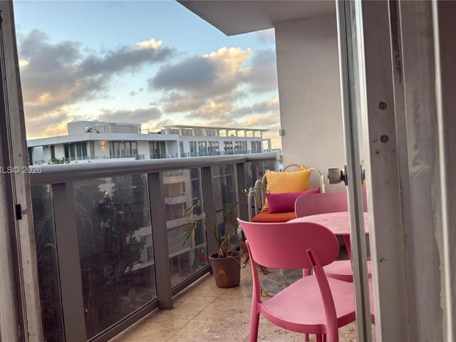 Apartment for rent  Unit #635 - photo 7503969