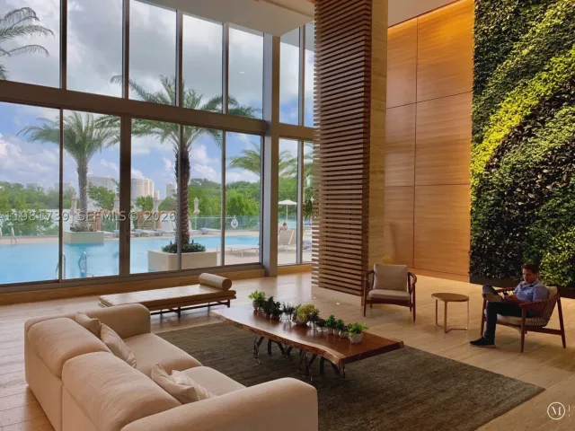 2-bedroom condo for rent in North Miami Beach - 16385 Biscayne Blvd 1104 - MondialRealty