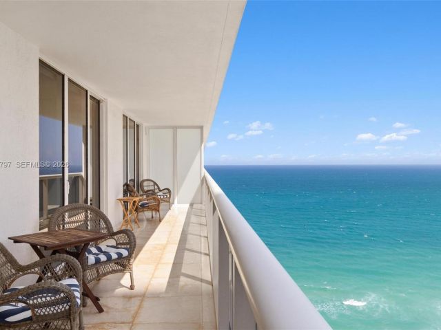 Apartment for rent  Unit #2904 - photo 7499368