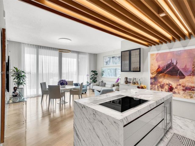 Apartment for sale  Unit #7C - photo 7509398