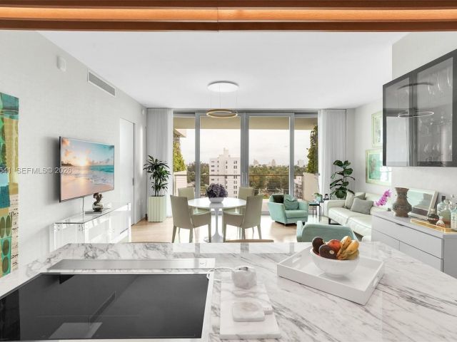 Apartment for sale  Unit #7C - photo 7509400