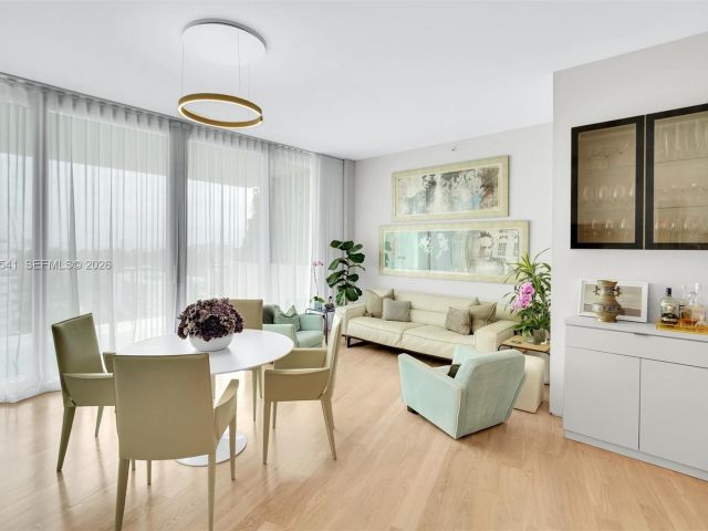 Apartment for sale  Unit #7C - photo 7509403