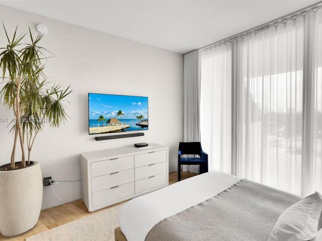 Apartment for sale  Unit #7C - photo 7509411