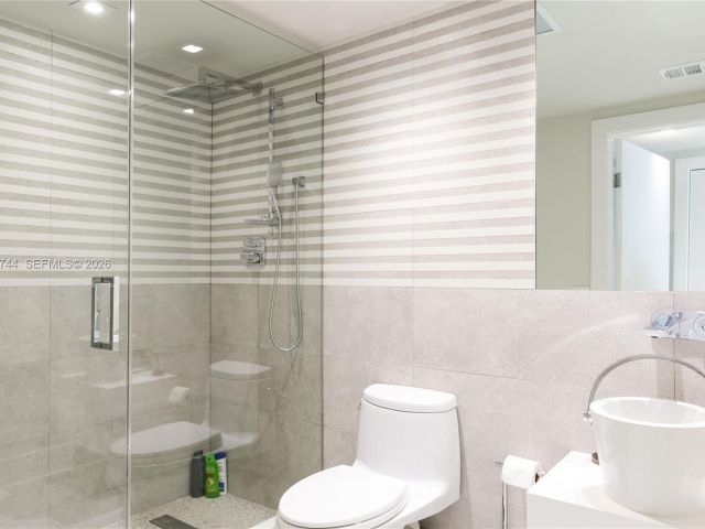 Apartment for rent  Unit #2903 - photo 7499405