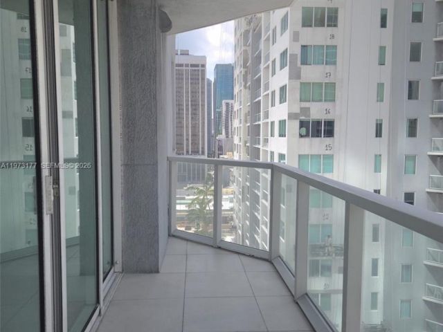 Apartment for rent  Unit #1510 - photo 7488813