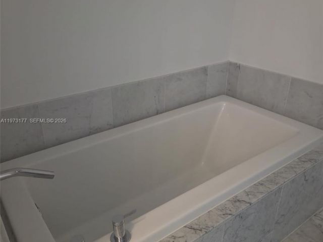 Apartment for rent  Unit #1510 - photo 7488818