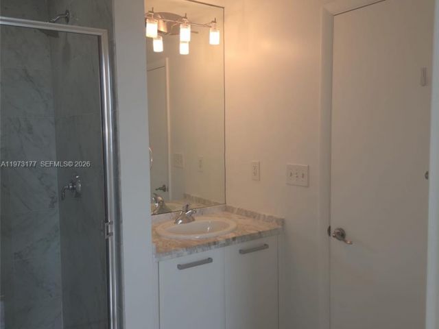 Apartment for rent  Unit #1510 - photo 7488820