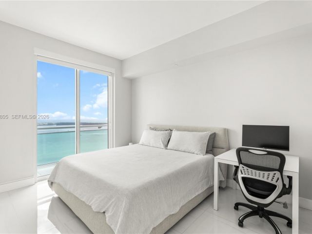 Apartment for sale  Unit #4710 - photo 7517873