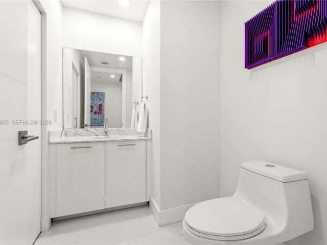 Apartment for sale  Unit #4710 - photo 7517877