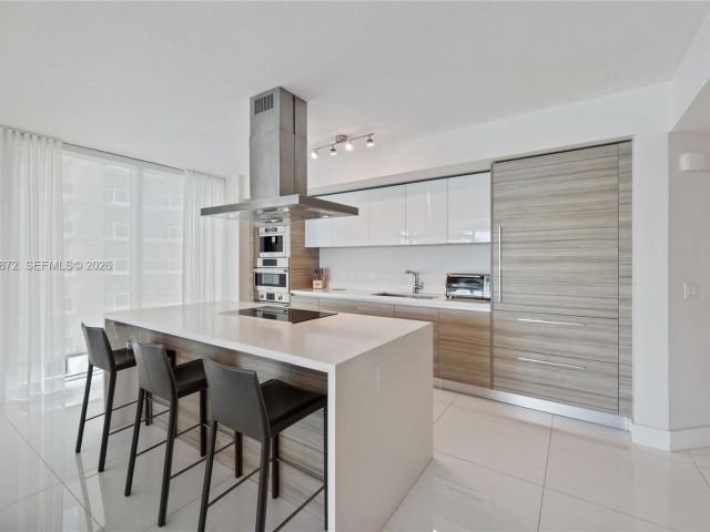 Apartment for rent  Unit #4-1501 - photo 7489985