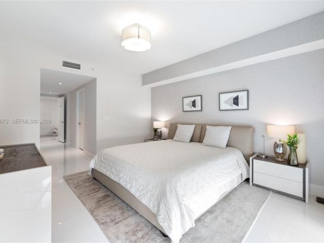 Apartment for rent  Unit #4-1501 - photo 7489992