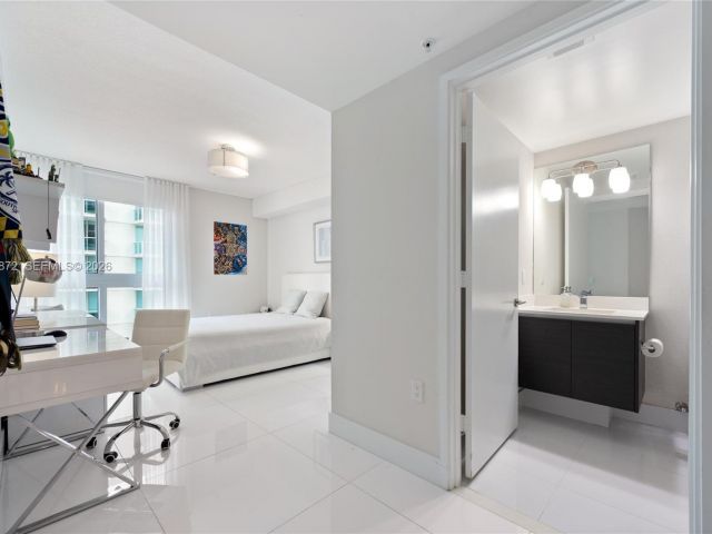 Apartment for rent  Unit #4-1501 - photo 7489995