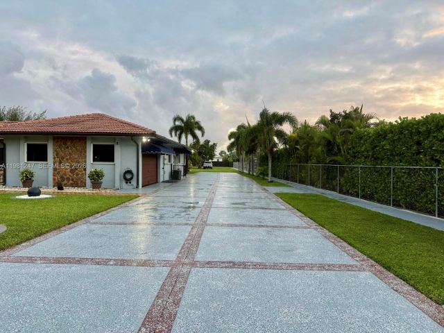 Home for sale at 17100 SW 274th St - photo 7459405