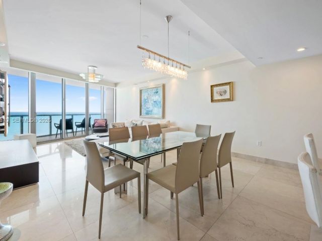 Apartment for sale  Unit #1204 - photo 7498415