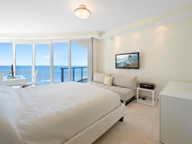 Apartment for sale  Unit #1204 - photo 7498420