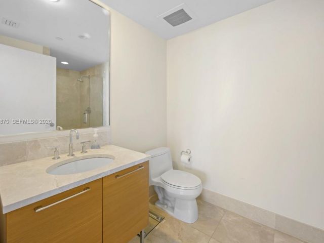 Apartment for sale  Unit #1204 - photo 7498424