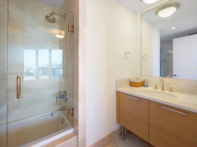 Apartment for sale  Unit #1204 - photo 7498427