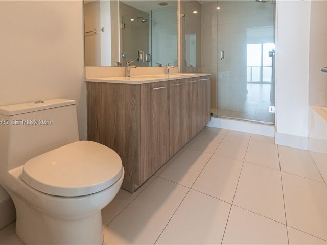 Apartment for rent  Unit #3101 - photo 7523578