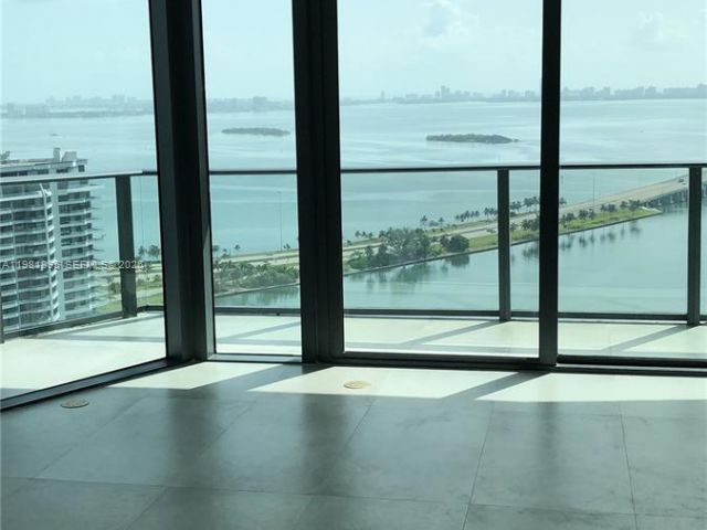 Apartment for rent  Unit #3101 - photo 7523584