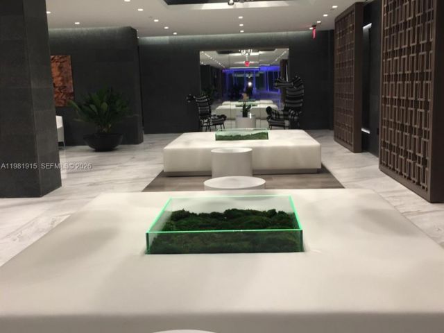 Apartment for sale  Unit #1701 - photo 7497071