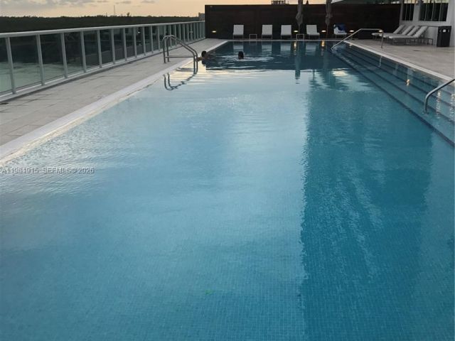 Apartment for sale  Unit #1701 - photo 7497073