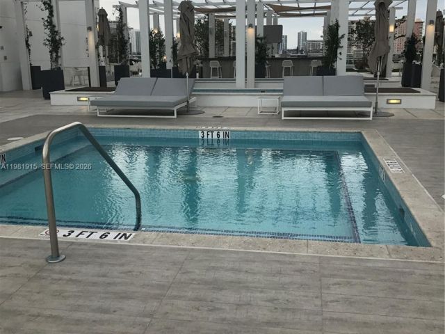 Apartment for sale  Unit #1701 - photo 7497074