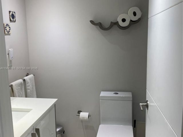 Apartment for sale  Unit #1223 - photo 7526801