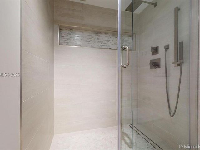 Apartment for sale  Unit #1223 - photo 7526804