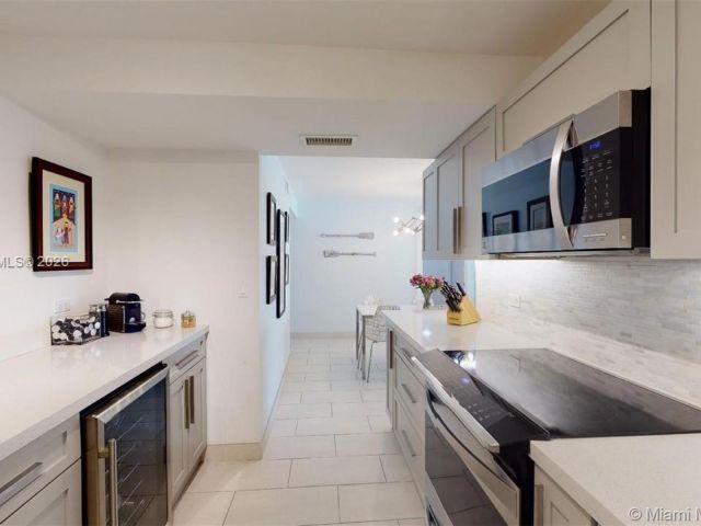 Apartment for sale  Unit #1223 - photo 7526809