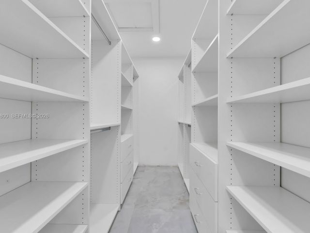 Home for sale at 200 N Hibiscus Dr - photo 7468207