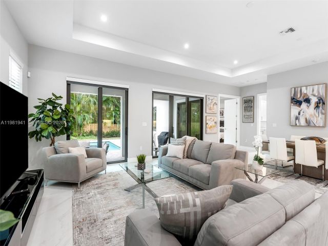 Home for rent at 1484 SW 32nd St 0 - photo 7482675