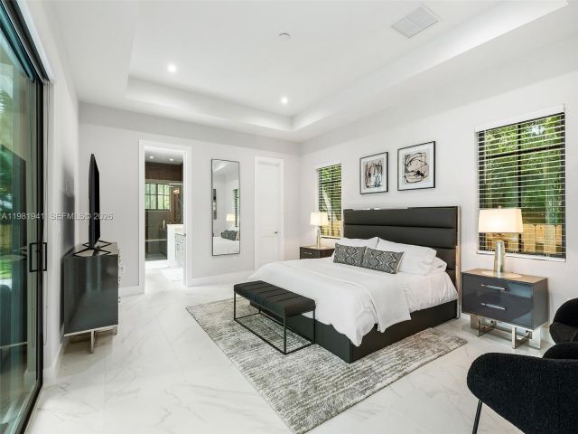 Home for rent at 1484 SW 32nd St 0 - photo 7482683