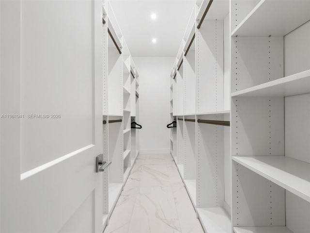 Home for rent at 1484 SW 32nd St 0 - photo 7482688