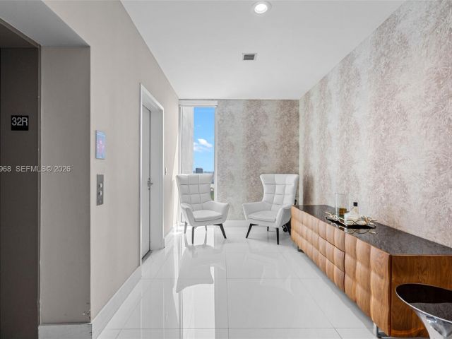 Apartment for sale  Unit #3201 - photo 7505155