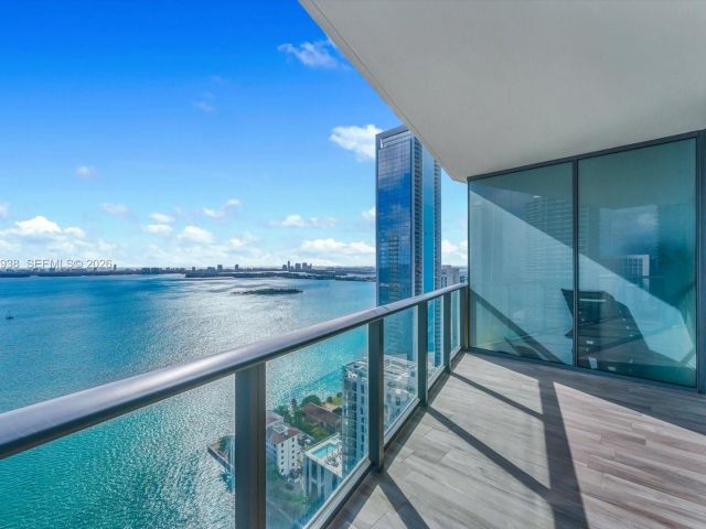 Apartment for sale  Unit #3301 - photo 7493298