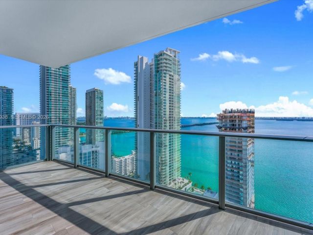 Apartment for sale  Unit #3301 - photo 7493299