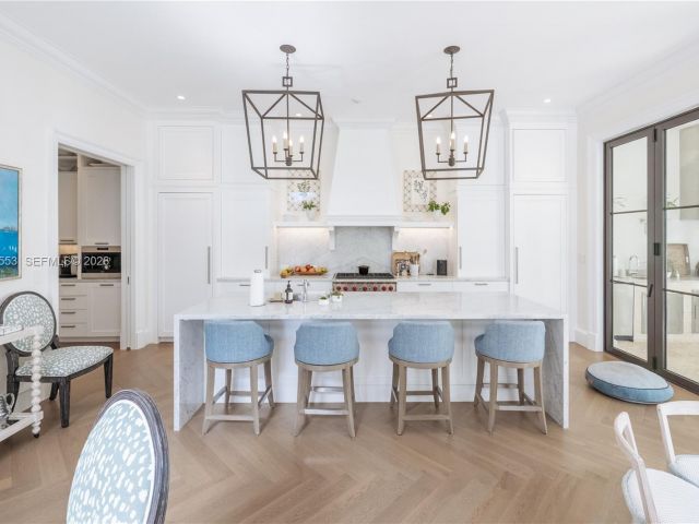 Home for sale at 743 Almeria Ave - photo 7470932