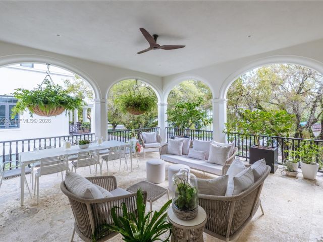 Home for sale at 743 Almeria Ave - photo 7470937