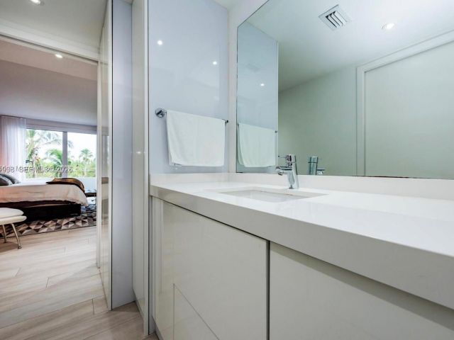 Apartment for rent  Unit #308 - photo 7491061