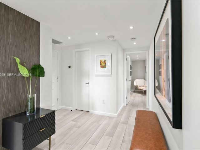 Apartment for rent  Unit #308 - photo 7491067