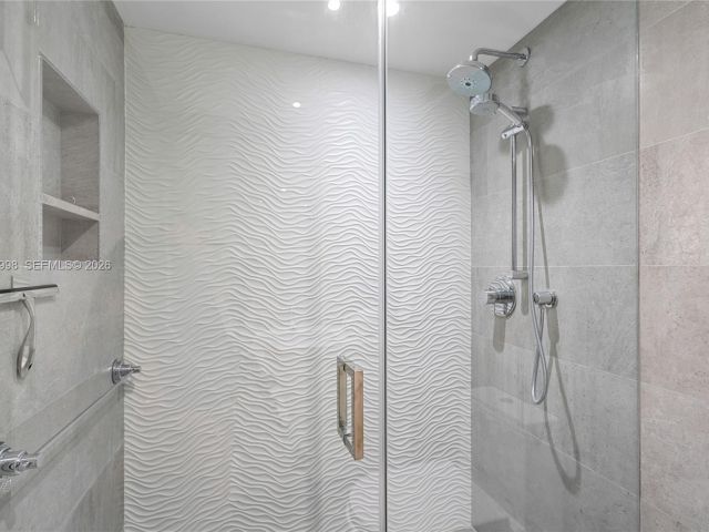 Apartment for rent  Unit #308 - photo 7491069