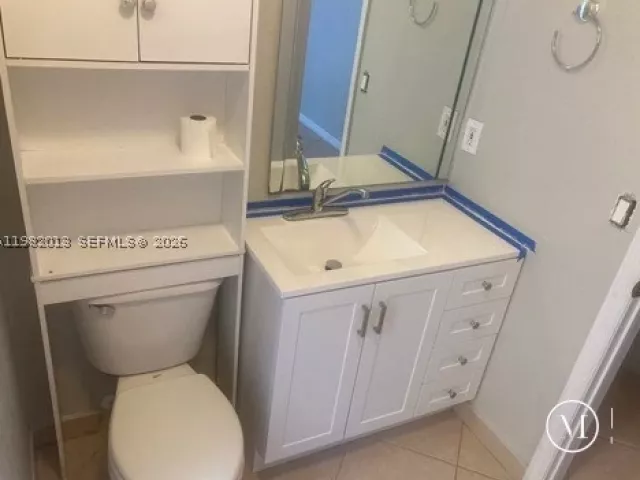4-bedroom home for sale in Homestead - 11047 SW 243rd Ln - MondialRealty