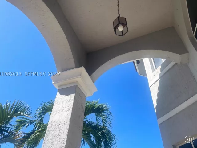 4-bedroom home for sale in Homestead - 11047 SW 243rd Ln - MondialRealty